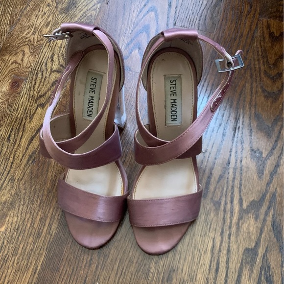 Steve Madden pink satin with clear heel - Picture 4 of 5